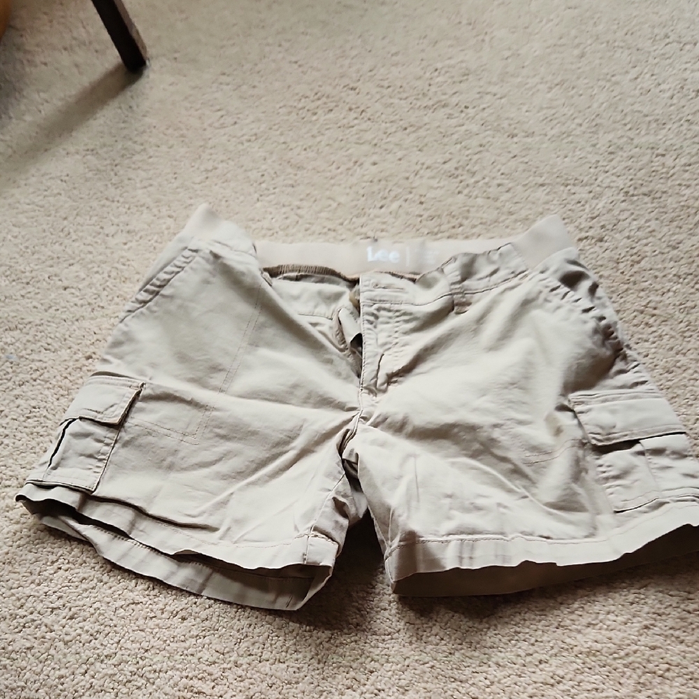 Lee Women's Beige Cargo Shorts
